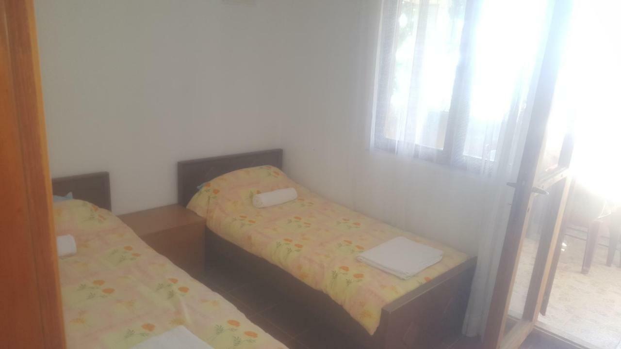 Darinka Ulcinj Quarto foto